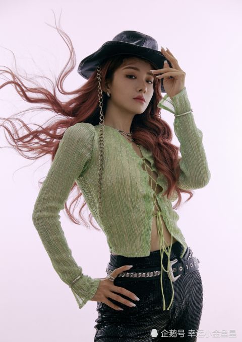 陈卓璇|原来喻言也参加了《爆裂舞台》,而且前两轮内选都是第一名