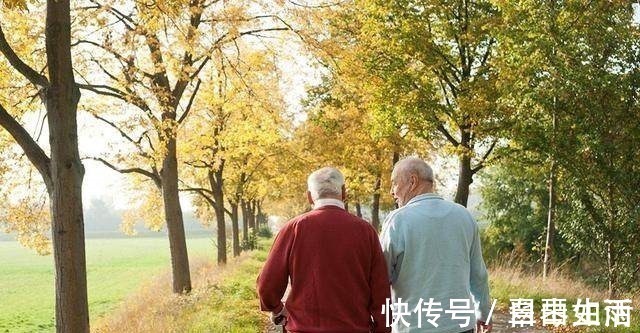 肌肉|老年人寿命,和走路快慢有关吗长寿的老人走路都有三个特点!