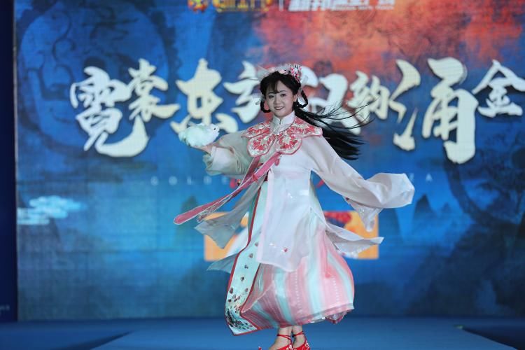 汉服|新邦涌金广场“霓裳东方·汉韵涌金——汉服大赏活动”成功举办