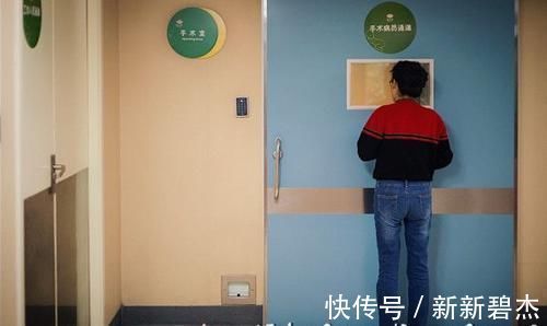 宝爸|“你在产房拼命,可产房外的爸爸却是这样的!”