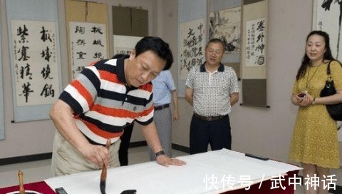 墨宝|唐国强的书法一尺8万,却从来没人嫌高,看他的“墨宝”就明白了