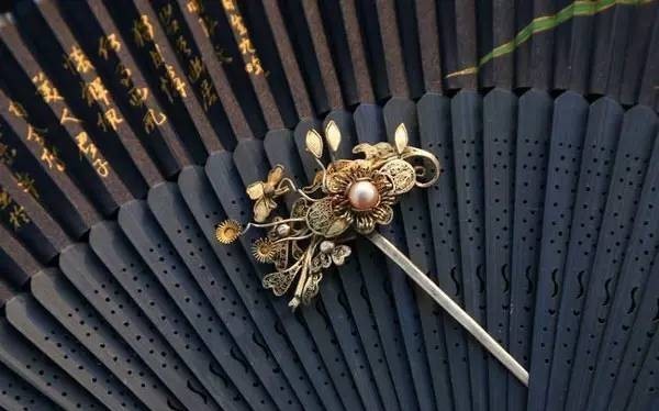 惊艳!中国古代女子发饰