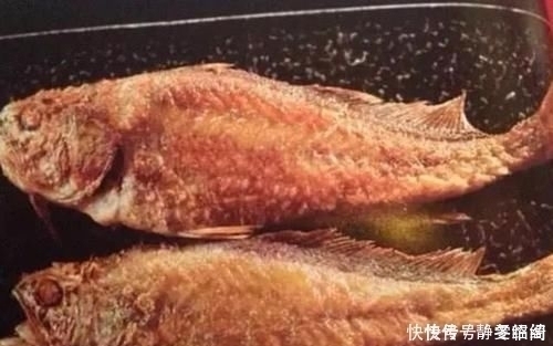 煎鱼时只需放点“它”鱼肉不粘锅不破皮，30年大厨的经验分享