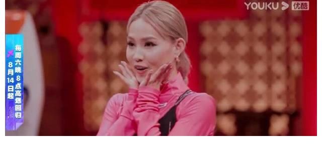 小姐姐|街舞4神仙打架，欣赏高水平舞蹈的同时感受大国风范，我们在崛起