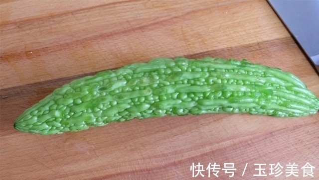 夏天|夏天胃口不好，试试这道菜，荤素搭配营养好，解馋还下饭！