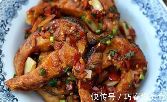教你草鱼新做法，既当主食也当菜，顺滑弹口真好吃，吃一次就上瘾