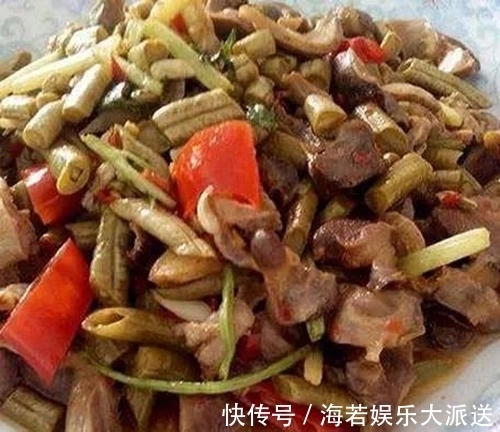 让人流口水的几道下饭菜，风味独特，香辣解馋，刚上桌就抢光了！