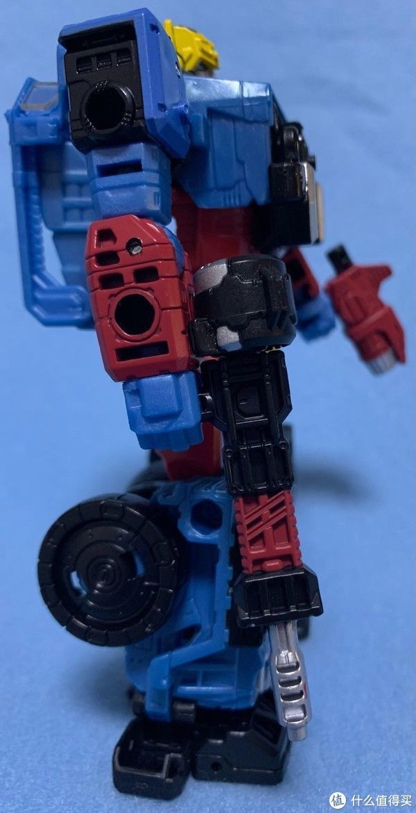 机器人|闲敲棋子落灯花 篇六十七:变形金刚 同模的精彩 围城探长与世代精选激射