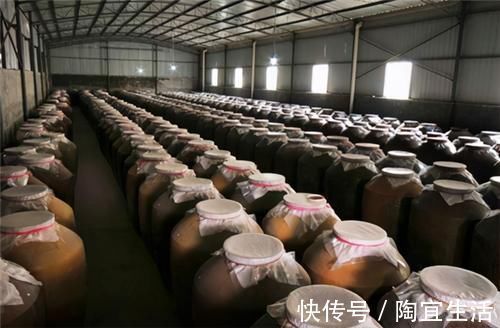 打虎@武松在打虎前喝的15碗酒,相当于现在多少度?你可能永远猜不到