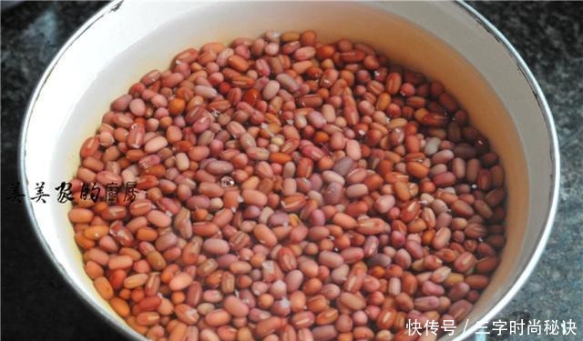 天气变凉,早餐别只蒸馒头!试试它吧,清甜软糯,早上好胃口!