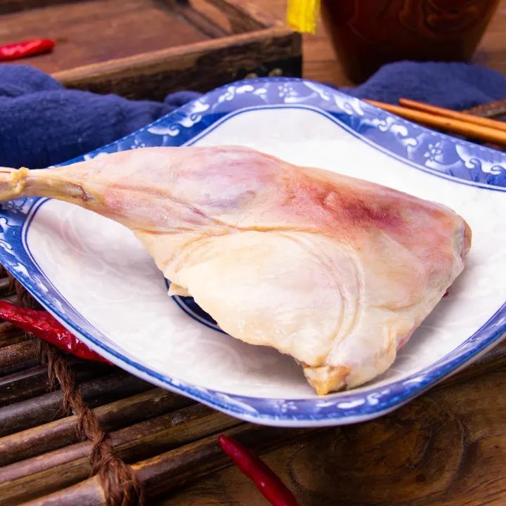 深秋1碗汤，滋补又营养，今晚就给孩子做！