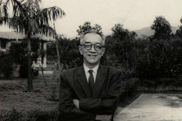 此人一生拿了36个博士学位,满身恶习,是北大不敢开除的人