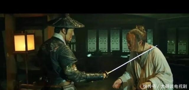 比起|比起思想闭塞的士大夫集团，明朝宦官简直就是先进生产力的代表