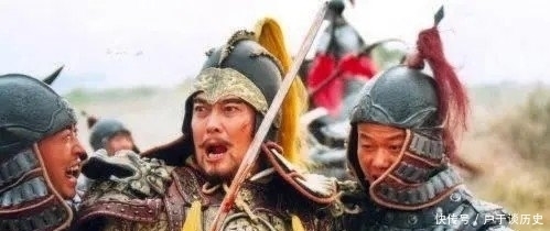 朱棣|战场上的超级损招,铁铉在城头悬挂朱元璋画像,朱棣被逼退兵