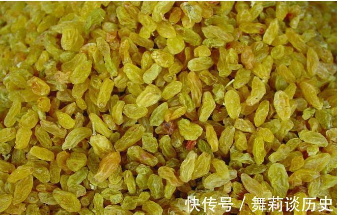 好吃|人到中年不管有钱没钱,多吃4种解馋零食,营养好吃又健康