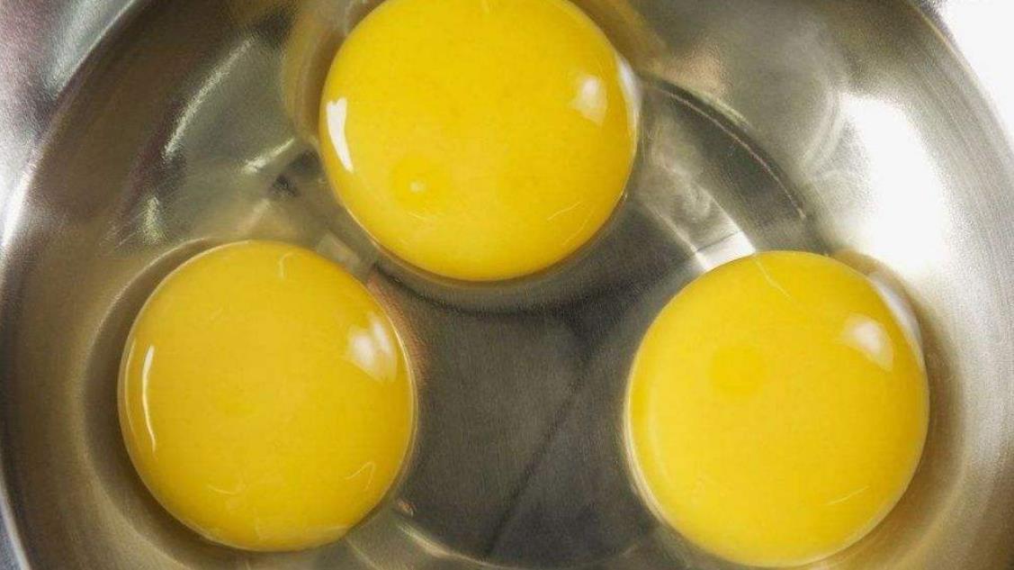 钙含量|每天早餐吃一个鸡蛋,会发生什么变化答案或许没那么美好