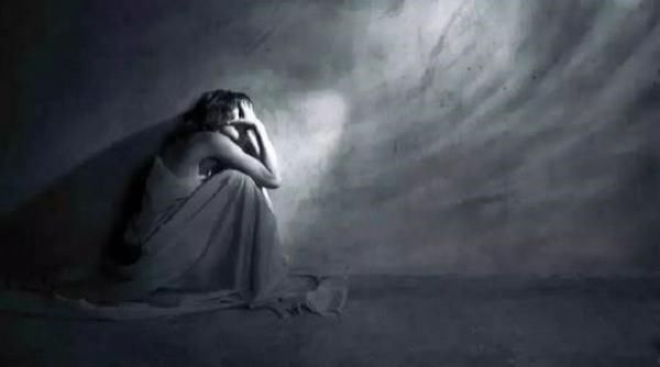 生活|73年前,24岁女子因对婚姻的恐惧,从86楼跳下,照片却成为经典