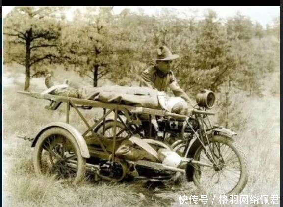 次世界大战|一战时期残忍老照片，士兵眼睛被毒气伤害，图6用骆驼运伤员