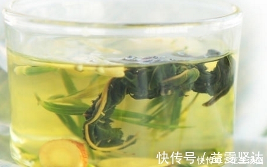 我们来了|蒲公英和“它”是,两者是绝搭品,坚持泡水喝一周,或许能改变胃