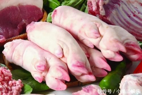 买猪蹄，挑肥的还是瘦的好？牢记这1句顺口溜，下回别再买错！
