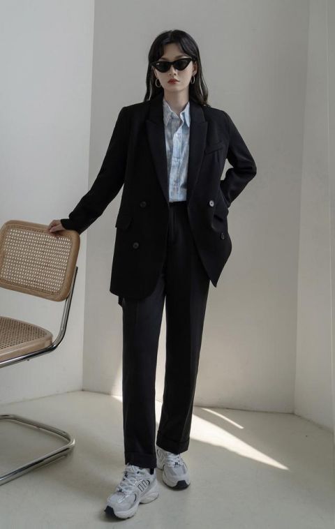 拯救换季衣柜！学会这5种衬衫穿搭法，让你时髦整个秋季