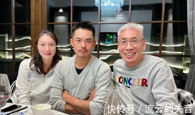 小羽|林丹陪家人过年亲自下厨,谢杏芳贴心为老公拍照,与婆婆相处融洽