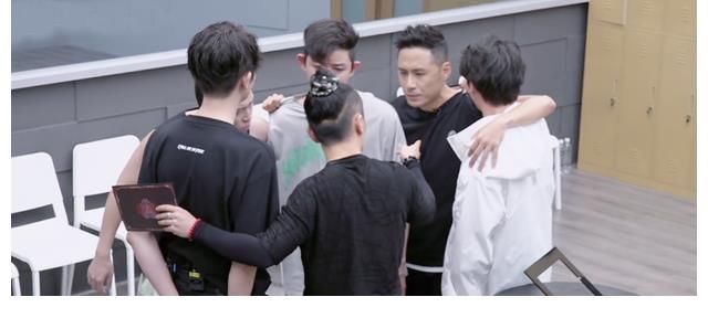 李云迪|《哥哥》个人排名公布：前3名大换血，张智霖掉到第7，麦亨利垫底