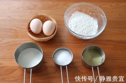 好吃|戚风纸杯蛋糕，不开裂不回缩，挤上入口即化的奶油，颜值高又好吃