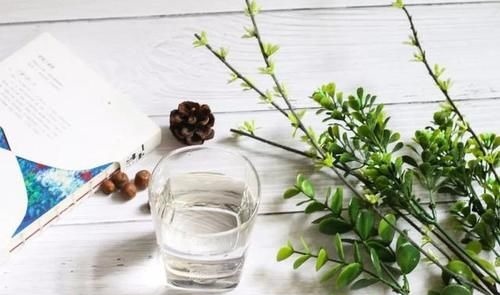 不喝桶装水,只喝自来水,身体会怎么样?答案可能和你想的不一样