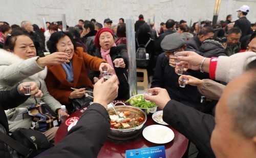 此次活动|纤夫号子中体验黔北婚俗,千人羊宴里寻找冬至故事