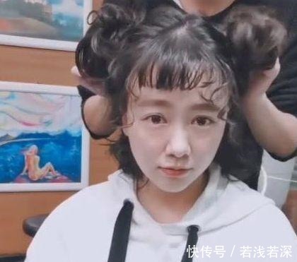 失恋女子去换发型，理发师给她烫了个泡面头，最后的效果让人惊艳！