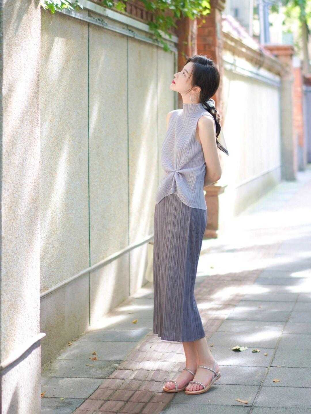气质|既成熟优雅,又气质,这样的通勤穿搭更好看