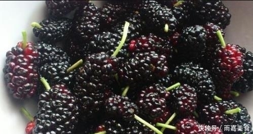 不常见的5种“黑色”水果,吃过3种以上的,应该是个美食主义者