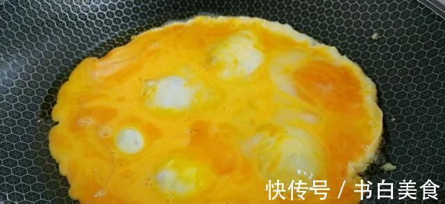 葱油酱面:简单的做法,也能有出众的味道