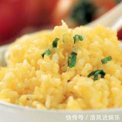 白饭|蛋炒饭先炒蛋还是先炒饭!这才是蛋炒饭的正确方式,粒粒金黄!
