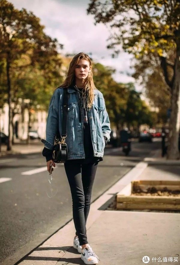 时尚感|唯品会秋装推荐——20多款百元左右的卫衣，让你穿出时尚感