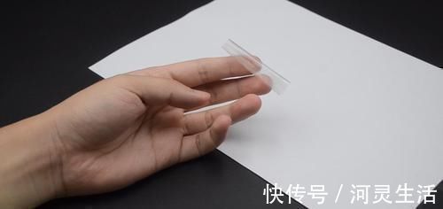 圆珠笔上面缠几圈透明胶带,放在家里别提多厉害,省钱又实用