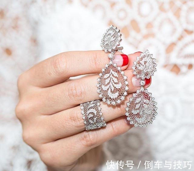 浪漫 蕾丝只能做裙子珠宝亦可如蕾丝般精致浪漫!