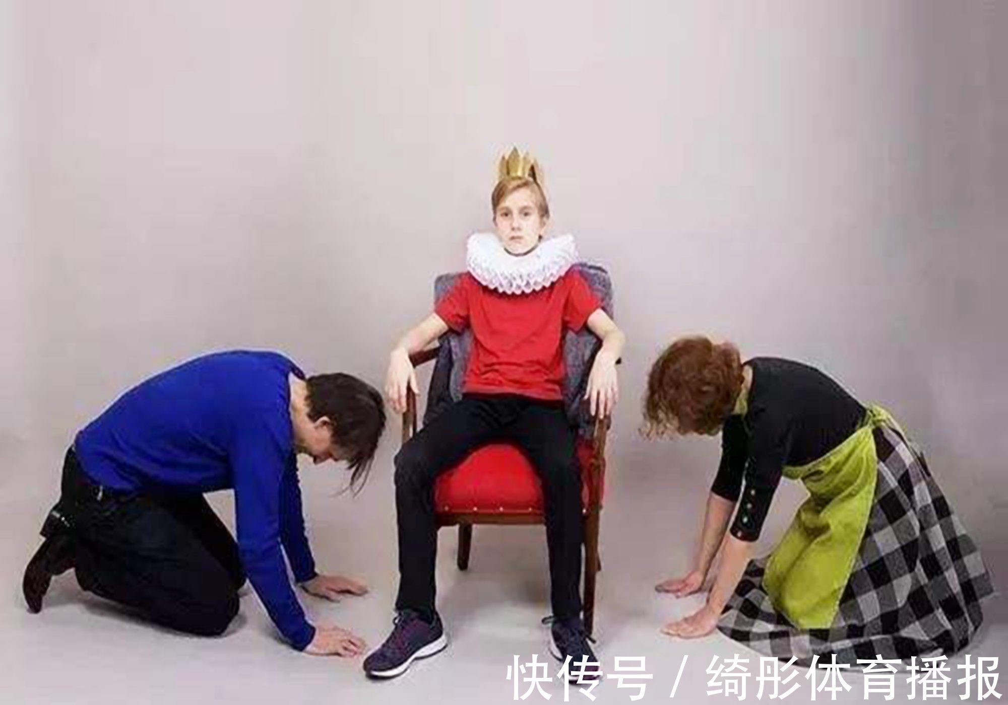 出家门|教育男孩,再生气也有两大底线不能碰,否则再好的娃都易养“废”