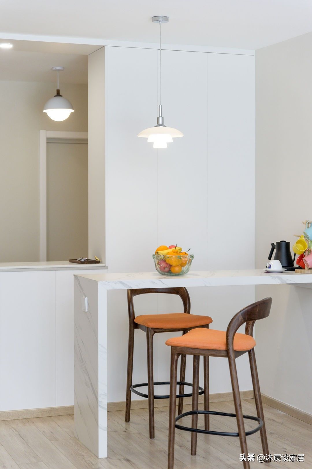 实用|她家不做吊顶也不做背景，不断给空间“减负”，真是越简单越好看