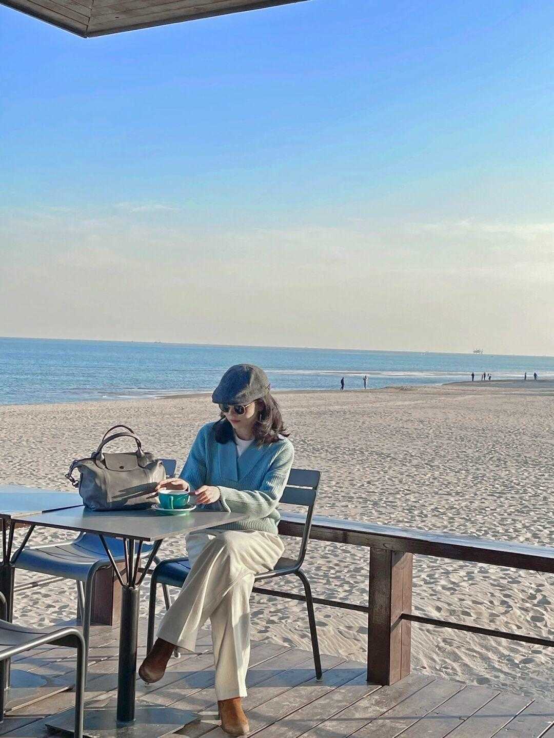 乐福鞋|喜欢拖地西装裤的小仙女们集合了!与这几双鞋子搭配,超级显脚小