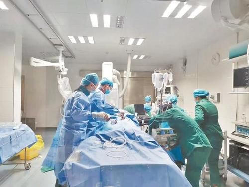 胆囊炎|哪些人不能吃螃蟹？