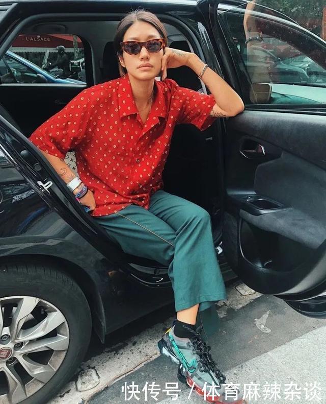 为Nike设计球鞋、受Virgil青睐,这两位新晋潮流女神算什么水平