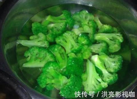 焯水|3种蔬菜炒之前必须“焯水”,否则相当于在吃“毒素”,合理做法