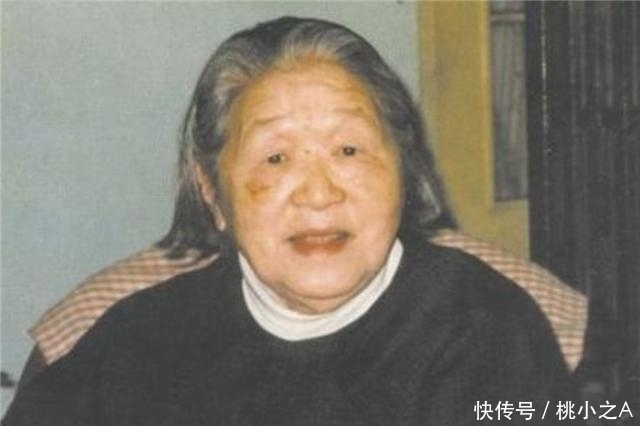 美国&这位蹲了6年监狱的老太太,一生只发表11篇论文,却被公认为大师