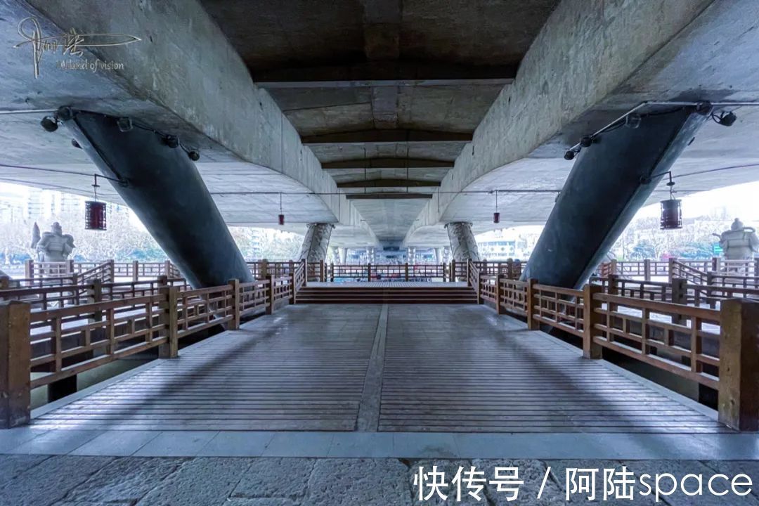 杭州|运河上有座其貌不扬的豆腐桥，由“四大天王”把守，一直还挺热闹