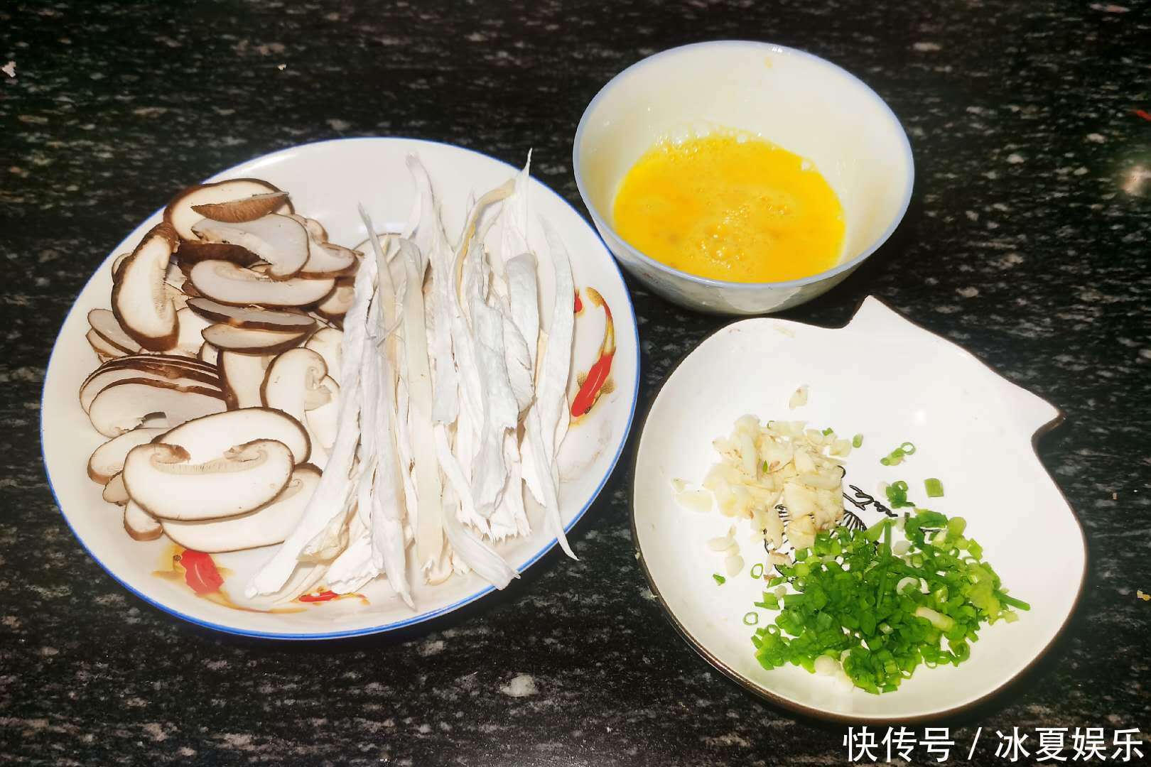 这三种食材煮汤，暖心暖胃，吃的好也不担心长胖，家家户户吃得起