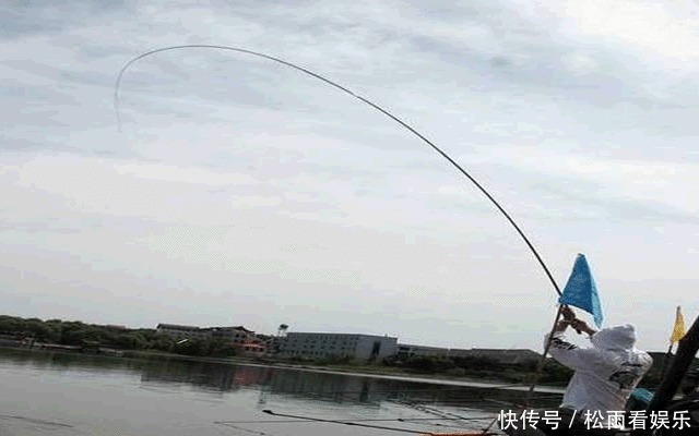 阴天钓鱼,指着这五个技巧,一年四季都不空军