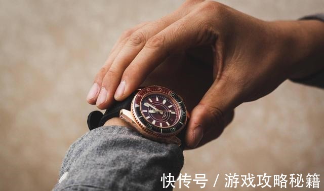 星期 谁说国产手表都很low,proxima潜水表就很赞!