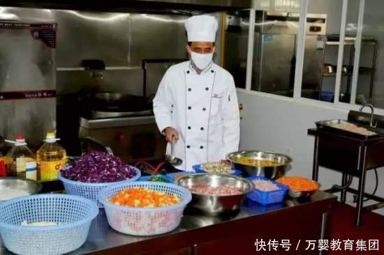  节气|【知节气·迎大雪】万婴幼儿园节气宝贝来了